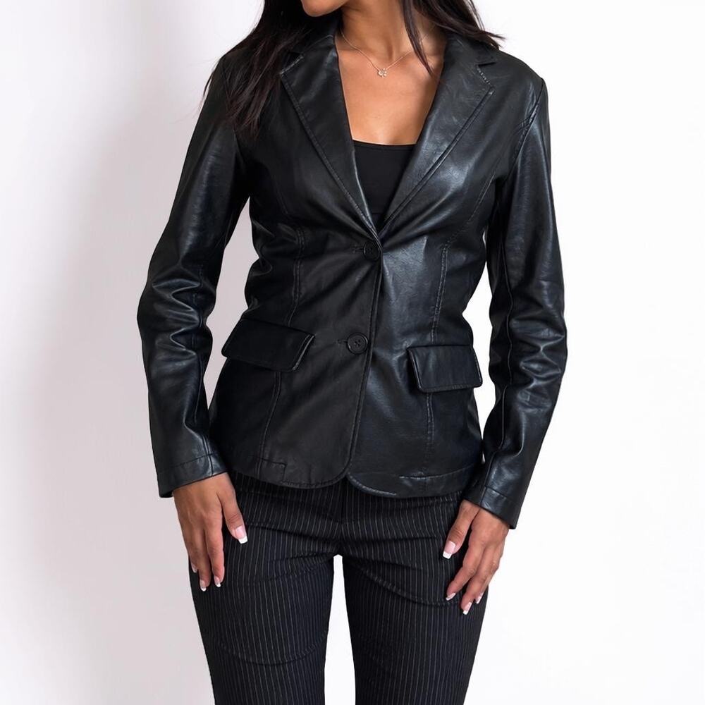No Boundaries Black Faux Leather Fitted Blazer Jacket Size Small